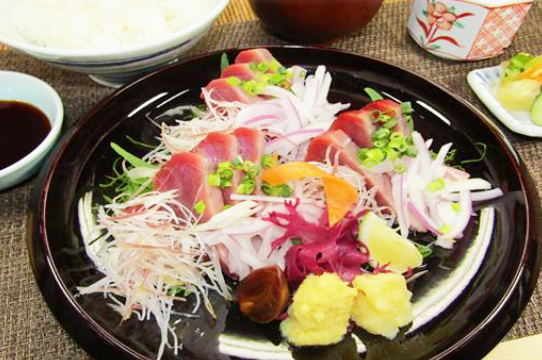 かつお刺身御飯